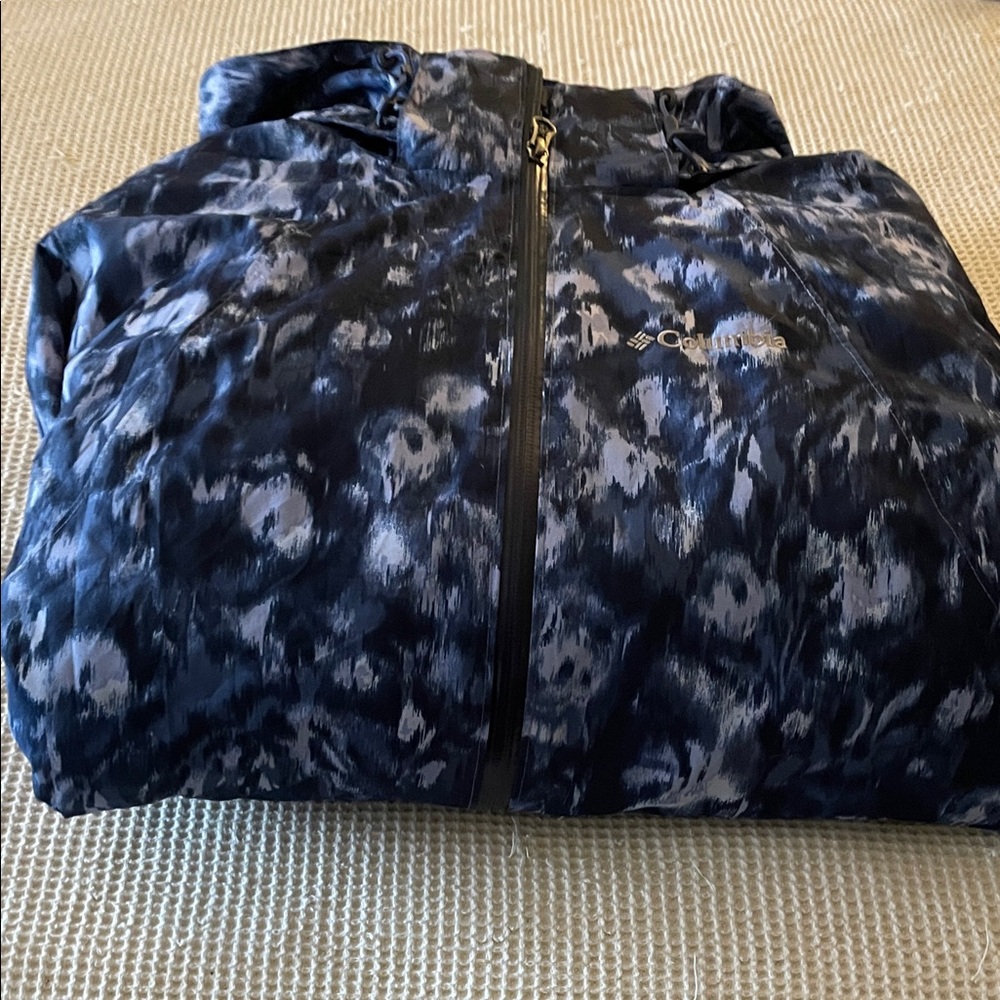 Columbia Omniflex Blue Patterned Puffer Coat